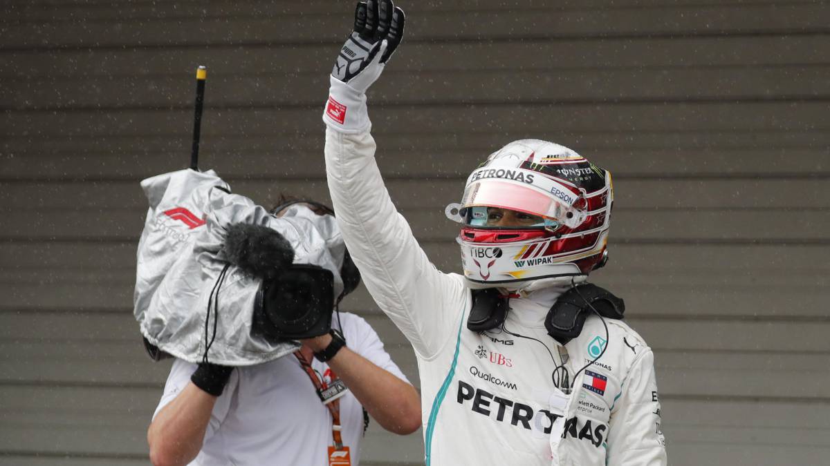 Hamilton pole en Japón con un nuevo error de Vettel y Ferrari