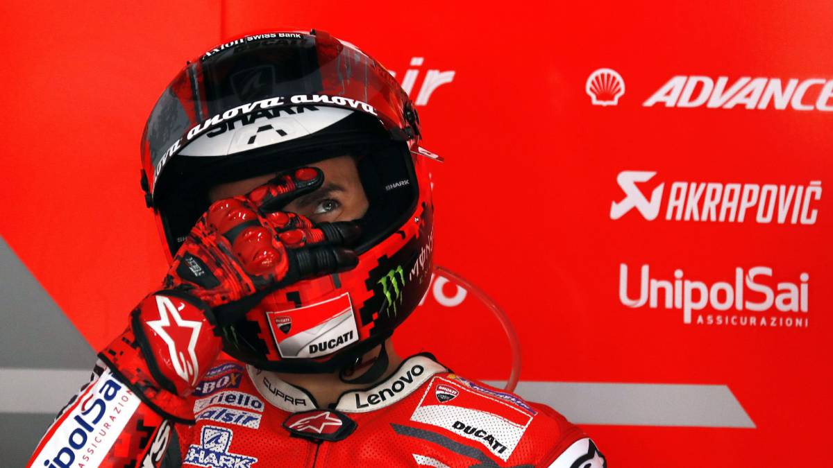 Lorenzo: "No puedo apoyar ni un diez por ciento la mano"