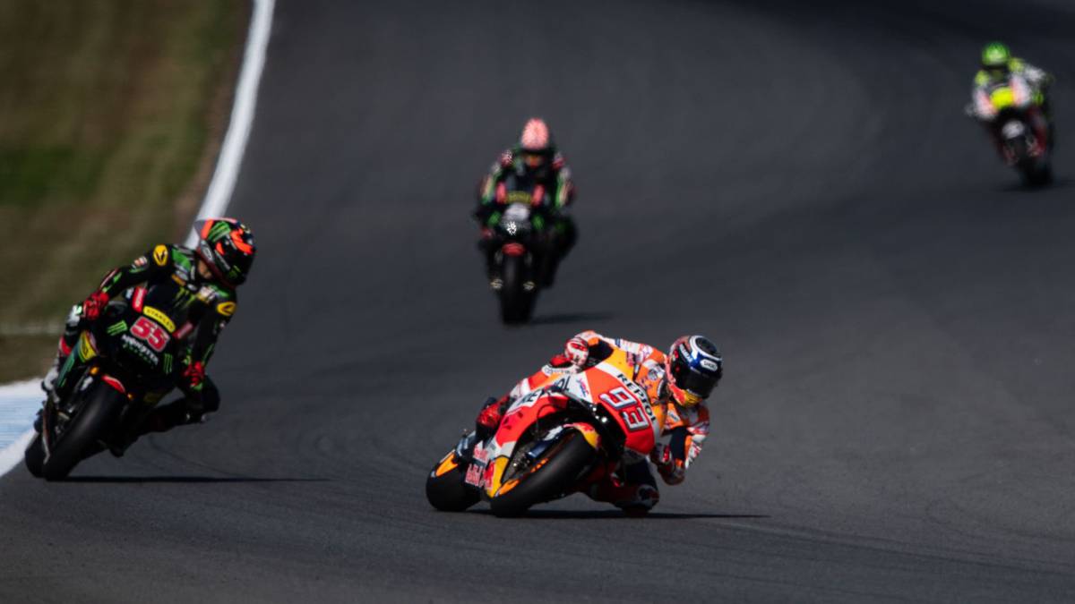 El título de Márquez en Japón se complica: sexto y Dovi en pole