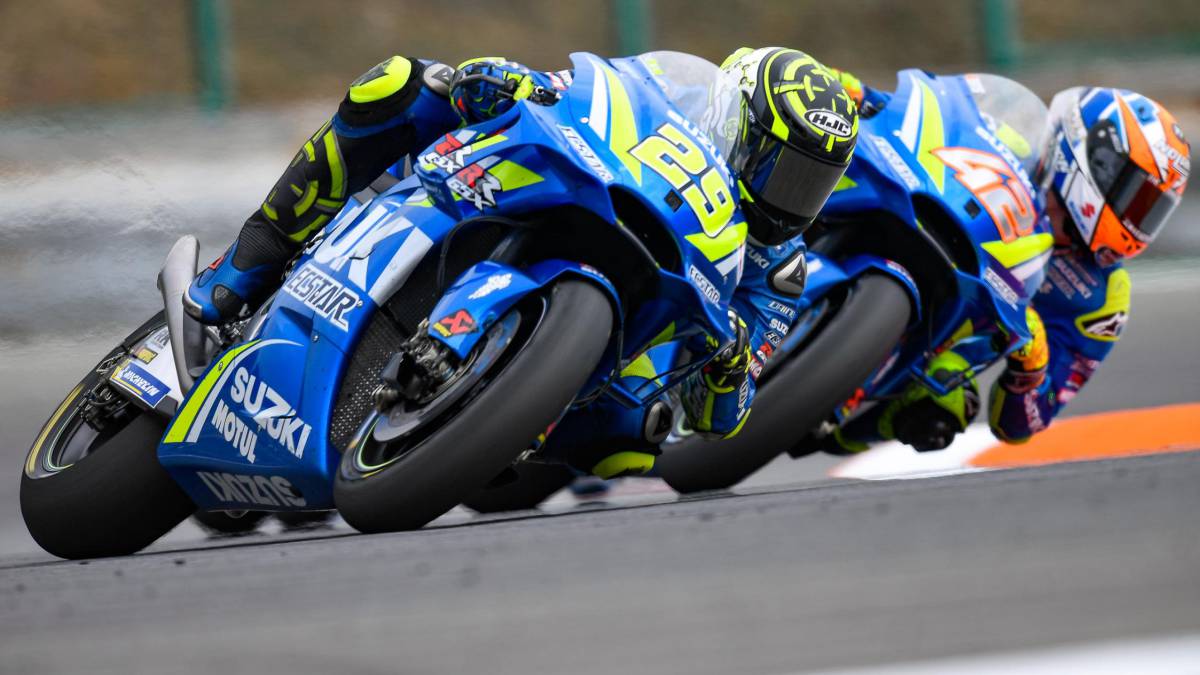 Iannone y Rins se disputan la supremacía del box Suzuki