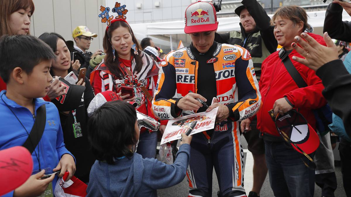 Márquez se ríe con el mensaje de su madre en El Larguero