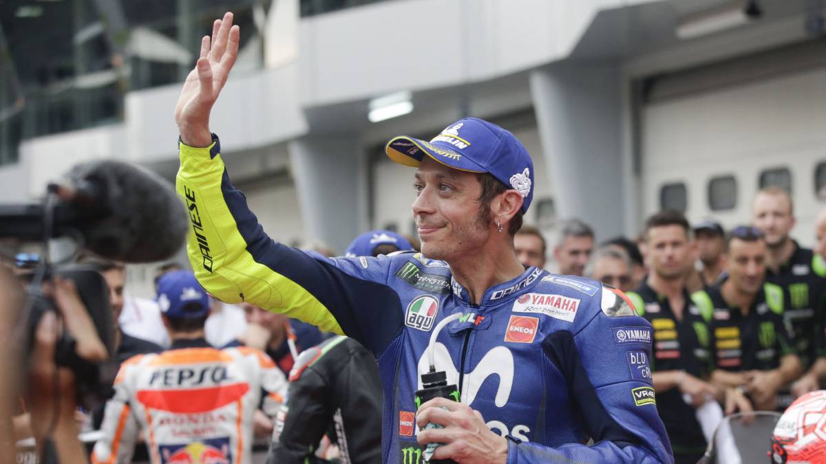 Rossi: "Es inteligente adelantar la carrera dos horas"