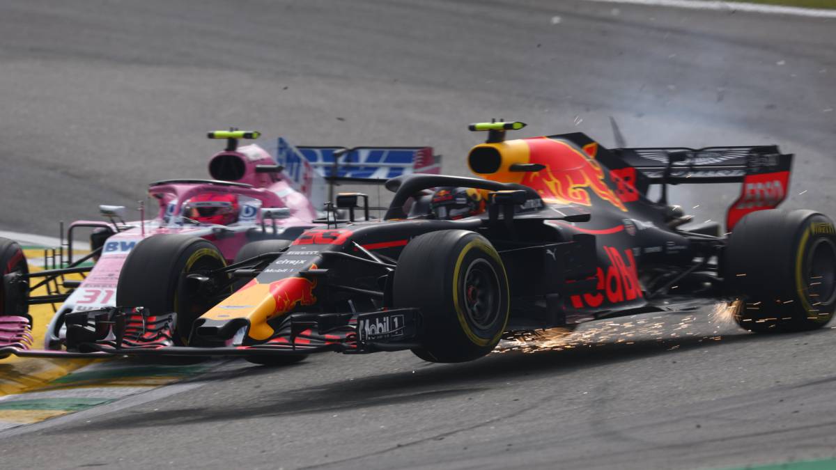 Ocon tocó a Verstappen en el GP de Brasil.