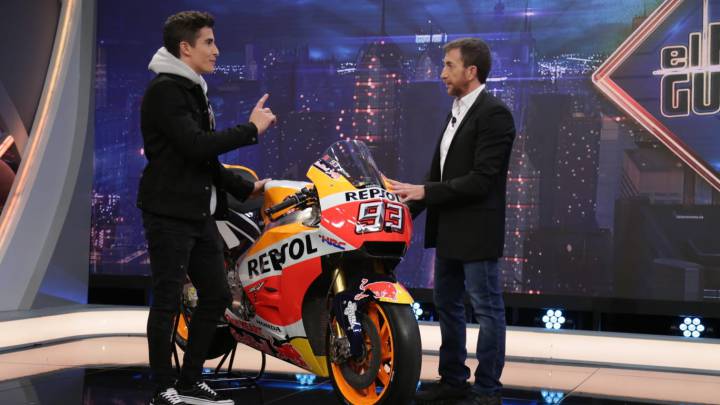 Marc Márquez en 'El Hormigero' con Pablo Motos.