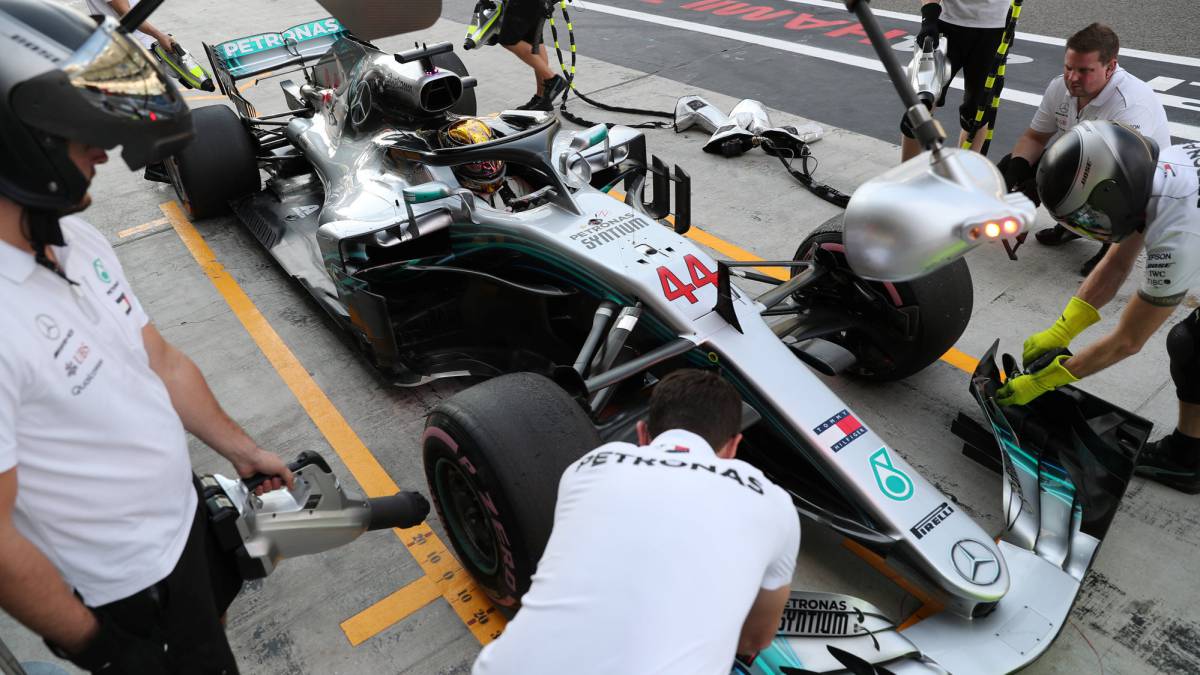 Hamilton lidera antes de la lucha por la pole en Abu Dhabi