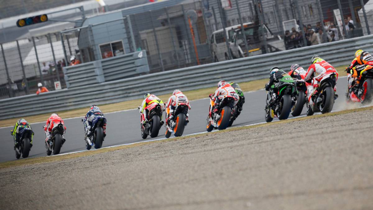 Salida de MotoGP.