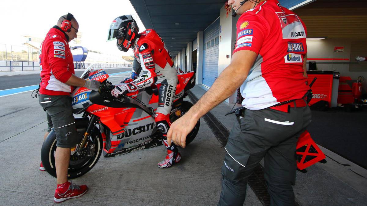Petrucci , piloto de Ducati, en los test de pretemporada de MotoGP.