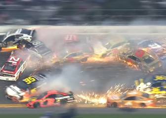 Vean a 21 coches chocando a la vez en Daytona