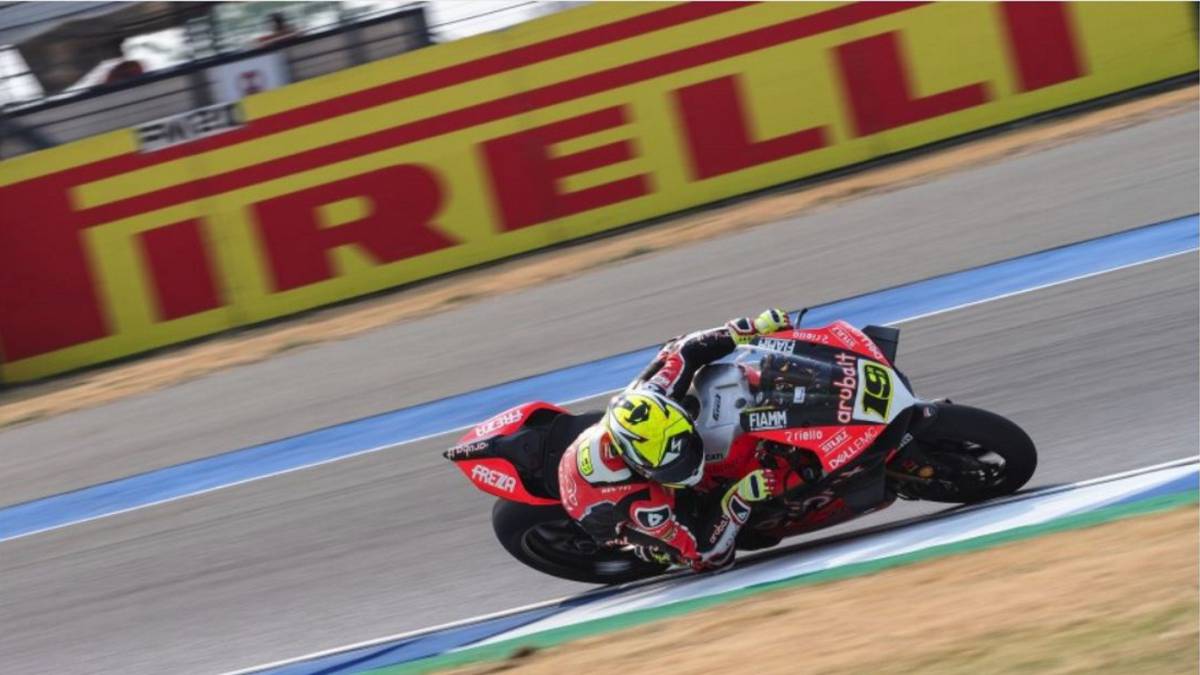 Pleno de Bautista: seis victorias de seis en Superbike