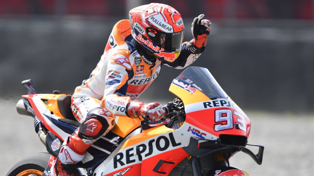 Márquez domina el FP3 y Lorenzo se libra de la Q1