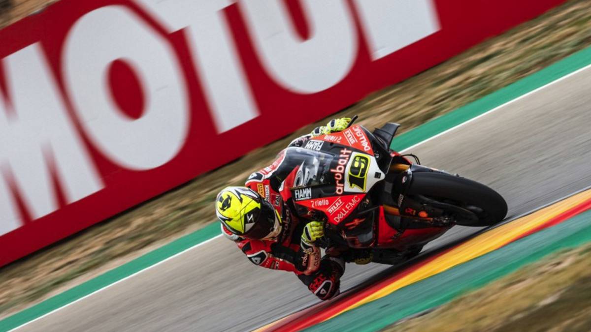 Bautista comienza mandando en Aragón: medio segundo a Rea