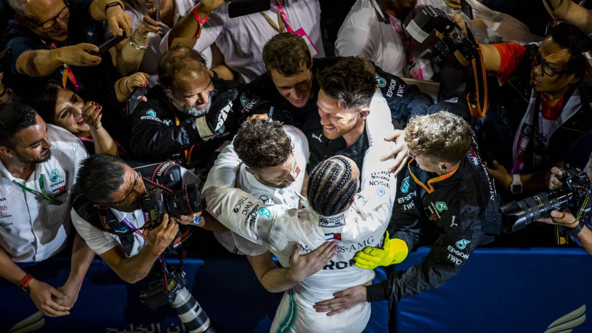 Hamilton no descarta cambiar la Fórmula 1 por la Fórmula E