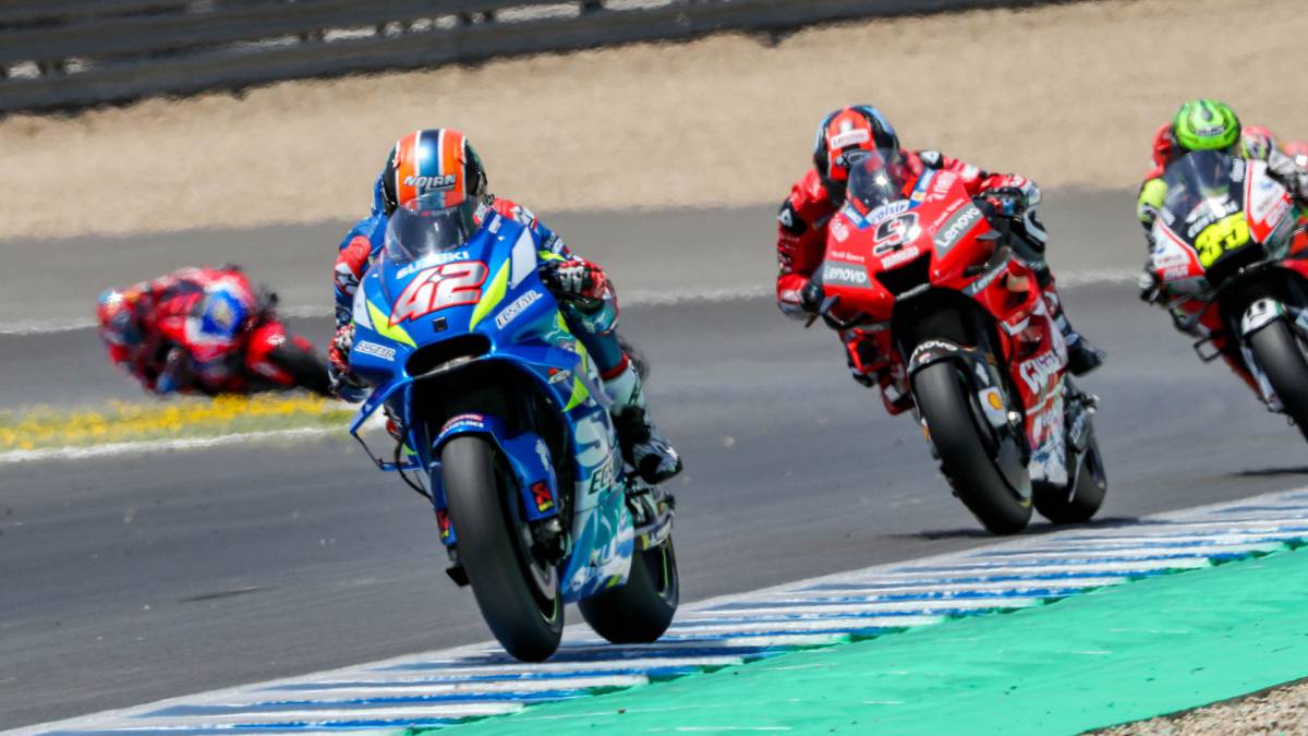 Rins: "La pasada a Dovizioso en Nieto ha sido brutal"