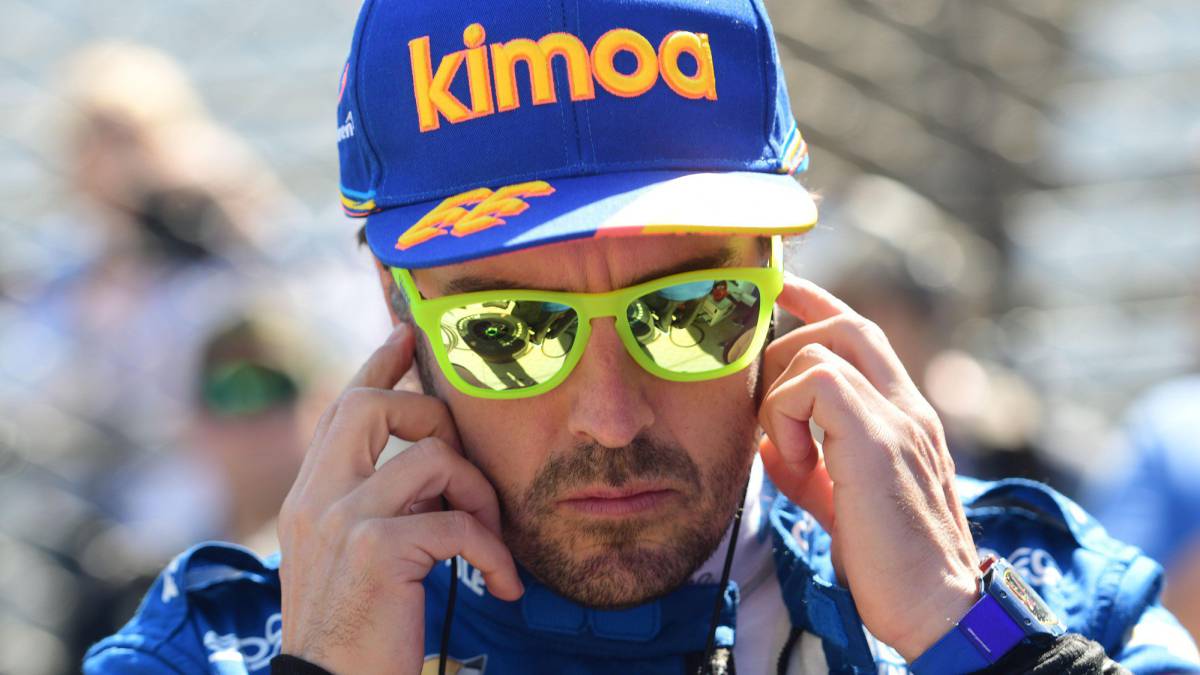 Pirelli quiere a pilotos como Alonso en los test de F1