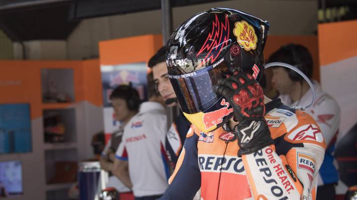 Lorenzo sigue avanzando en adaptar la Honda a su estilo