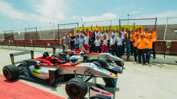 Jugando a ser piloto con Goldcar y la escudería Campos Racing