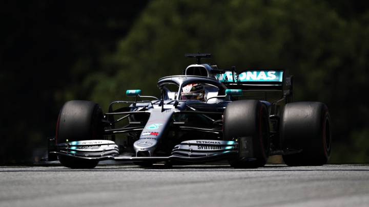 La FIA investigaa a Hamilton por bloquear a Kimi en la Q1
