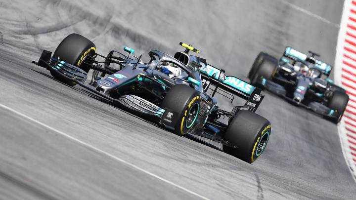 Mercedes cambia de estrategia y no esconde sus cartas