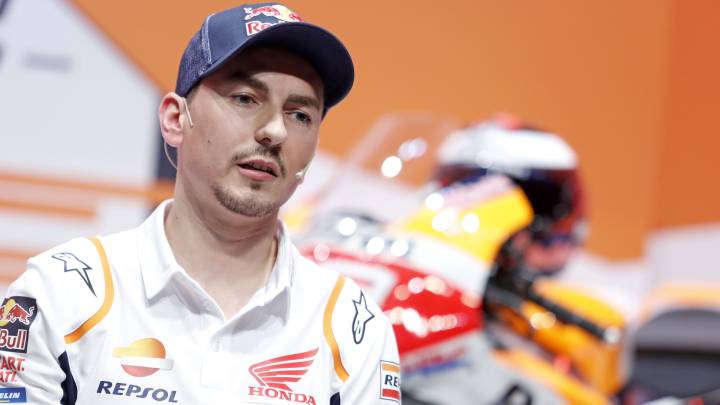 "Lorenzo firmó con Honda antes de comunicarle nuestra decisión"