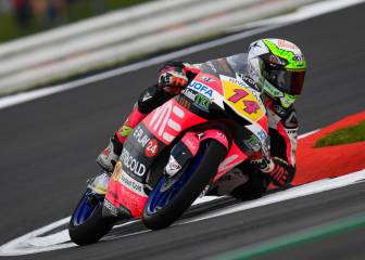 Pole de Arbolino, primera fila de Fernández y 12º de Canet