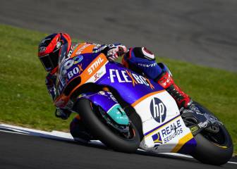 Fernández se lleva la victoria tras el error de Márquez