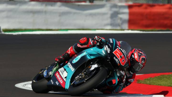 Quartararo se queda a diez milésimas del récord en Misano