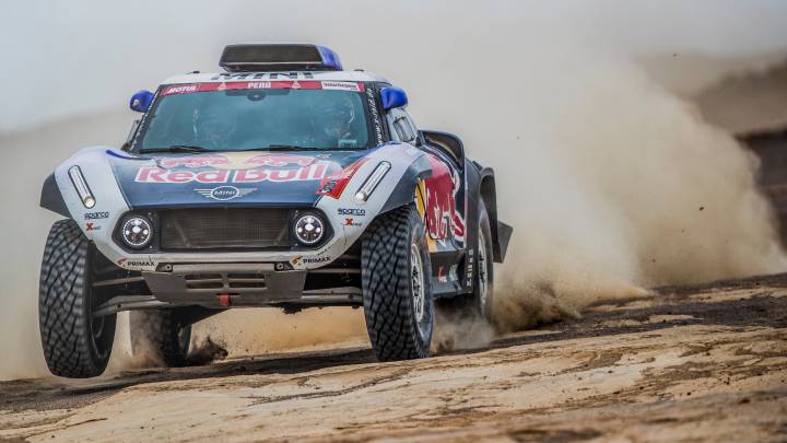 Sainz ya se ha subido al Mini