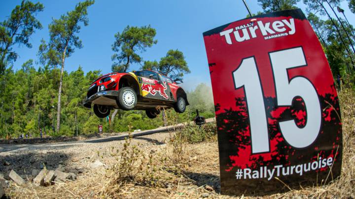Caen Neuville y Tanak, Ogier vuela hacia el triunfo