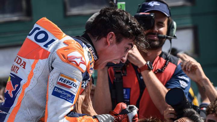 Ducati se rinde a Márquez y pide que no le piten en Italia