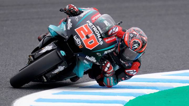 Quartararo y Maverick para el doblete Yamaha en el inicio nipón