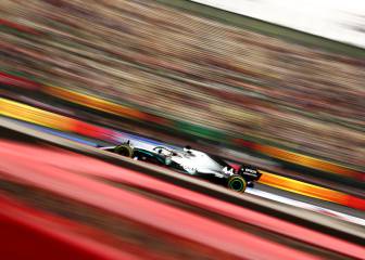 Hamilton, Leclerc, Verstappen y Sainz emergen entre el atasco