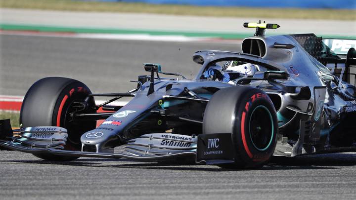 Bottas rueda con el Mercedes en Austin