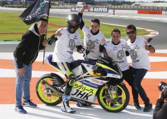 Alcoba sentencia el título júnior de Moto3 a lo campeón