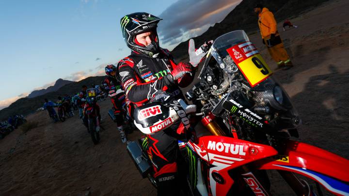 Brabec resucita a Honda en Arabia 31 años después