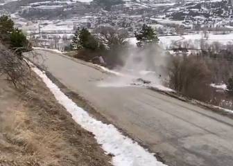 Pone los pelos de punta: espeluznante accidente en el Rally de Montecarlo a 185 km/h