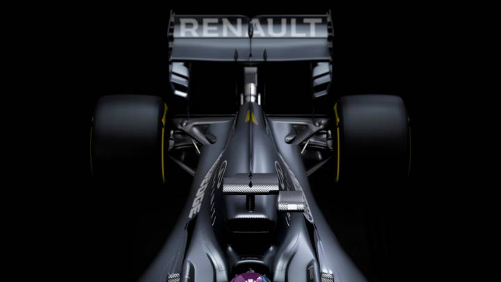 La parte trasera de un Renault RS20 pintado de negro.