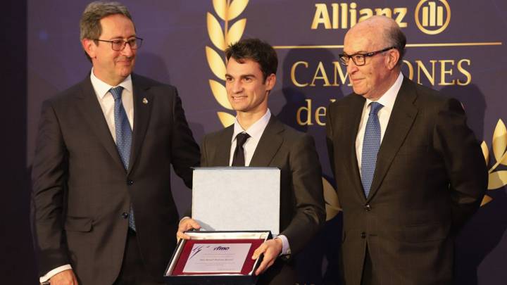 Pedrosa: "KTM volvió a hacerme la broma de si quería volver"