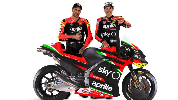 Iannone y Aleix con la Aprilia.