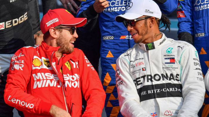 Vettel y Hamilton en la foto inaugural de la temporada 2019