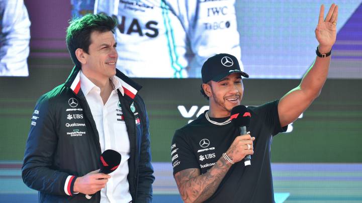 Toto Wolff y Lewis Hamilton