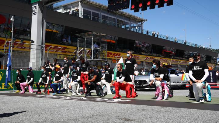 Los diez pilotos vistieron camisetas de 'End racism'