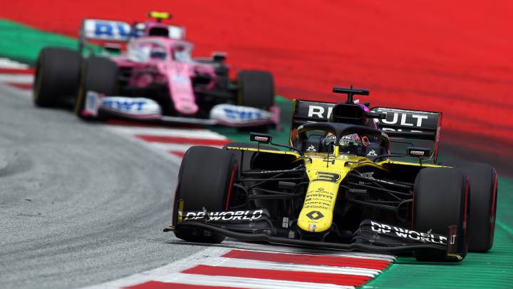 Daniel Ricciardo (Renault RS20) y Lance Stroll (Racing Point RP20). Estiria, F1 2020.