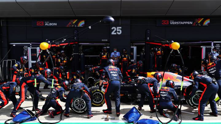 Max Verstappen (Red Bull RB16). Silverstone, F1 2020.