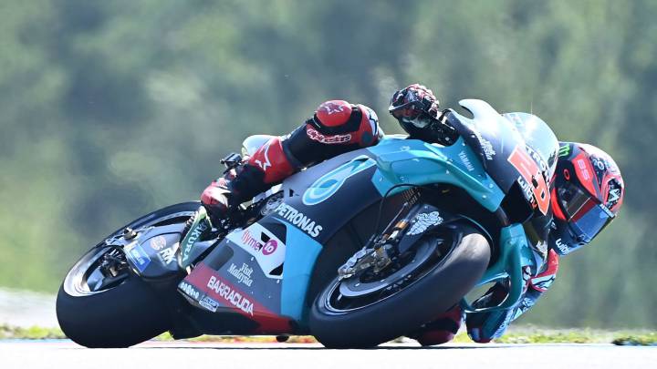 Quartararo reacciona con la Yamaha en el último suspiro
