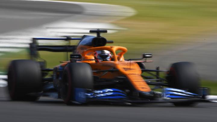 Carlos Sainz (McLaren MCL35). Silverstone, F1 2020.