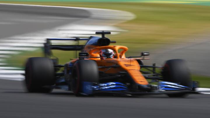 El pack para animar a Sainz desde durante el GP de España