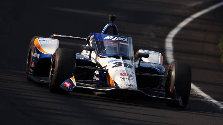 Takuma Sato triunfa en un mal día para Alonso y Palou
