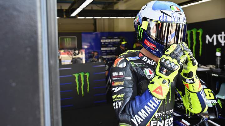 Rossi: "He maldecido haber creado la Academy VR46"