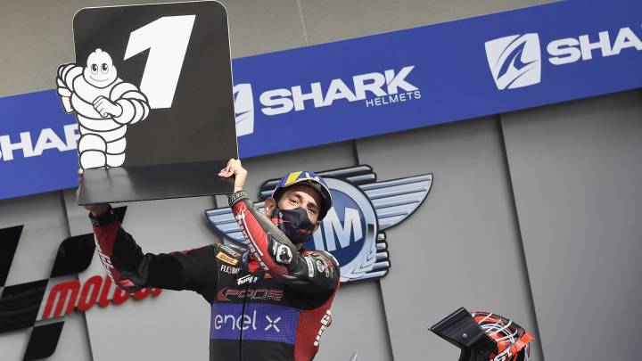 Torres es campeón de la Copa del Mundo de motos eléctricas