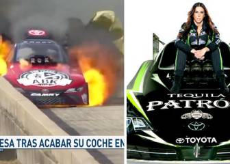 La calma de piloto después de que su carro se incendiaria
